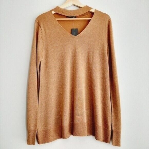 SUZY SHIER / NEW Sparkly Lurex V-neck Fine Knit Sweater Golden Warm Tan Sz L - Picture 2 of 7